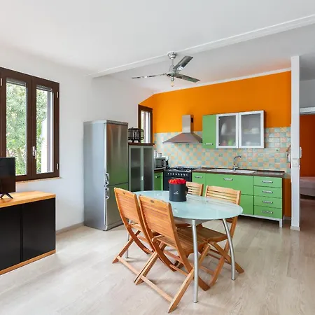 度假居 Cala Blu *